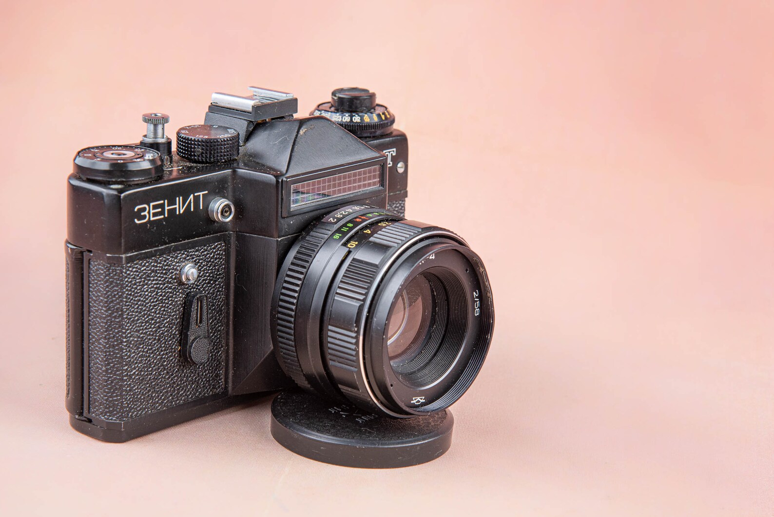 ZenitET Russian Vintage camera Helios 44M 58mm F2 Lens Etsy