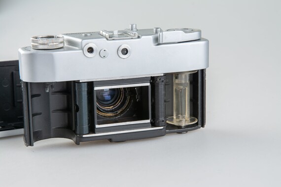 Camera Yunost Rangefinder Film Camera Junost Made by GOMZ camera Youth,collector/'s camera,retro camera,rare camera,old camera,lens LOMO
