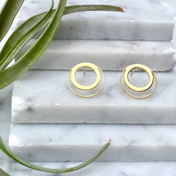 gold circle earrings, gold geometric studs, gold huggies, gold hoops, jewelry gift for her, stocking stuffer, geometric earrings, gold studs