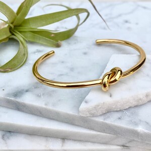 Celine knot bracelet price discount