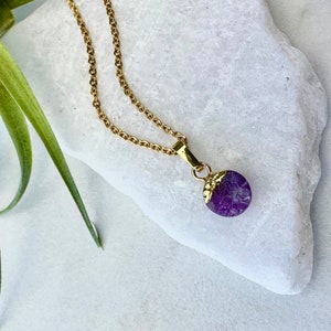 raw amethyst charm necklace, gold necklace, waterproof necklace, birthstone necklace, February birthstone gift, bridesmaid gift, raw stone