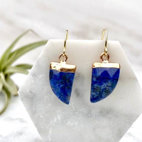 lapis lazuli earrings, stone earrings, stone dangle earring, blue earrings, gold lapis earrings, gold earrings, dangle earrings