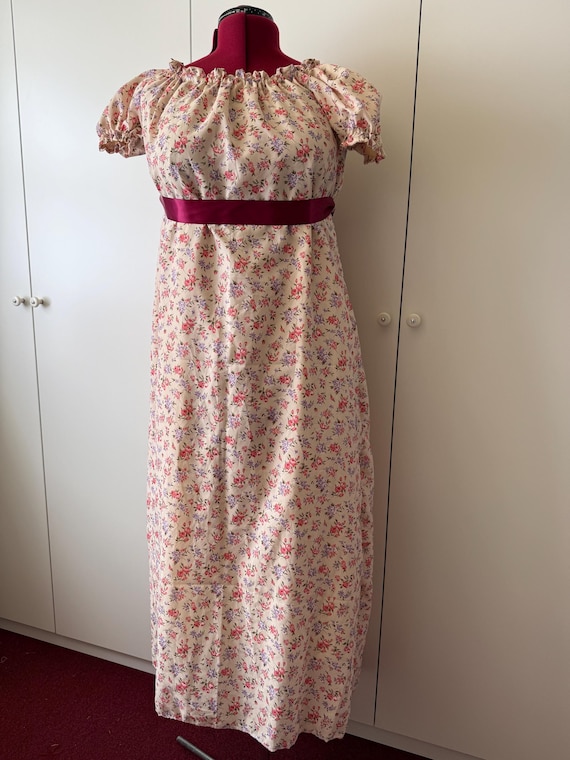 open lace back dress Sophie Lavender and Cream Floral Gauze Midi Dress main image 0