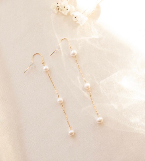 3 pearl drop earrings discount