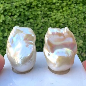 1 paio di palline di fuoco bianche, perle sciolte non forate da 18 mm X 25 mm, perle barocche sciolte, perle barocche bianche BA2411004