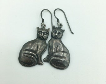 Vintage Sterling Silver 925 Cat Earrings, Cat Lover Gift, Gift For her, Cat Jewelry, Unusual Unique Earrings