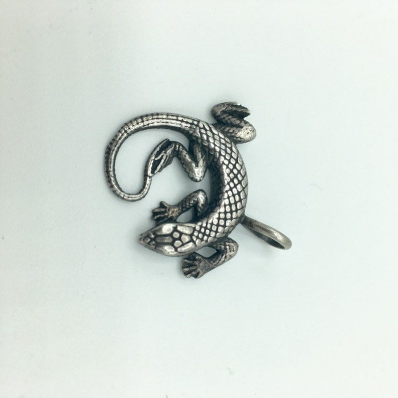 Sterling Silver Lizard Squamate Reptiles Necklace Pendant Etsy
