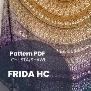 Pode incluir: Um padrão de xale de crochê em PDF, chamado "Chusta/Shawl Frida HC", com um degradê de cores que vai do roxo ao amarelo passando pelo azul.