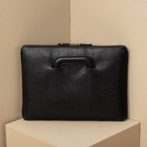 Étui pour ordinateur portable en cuir avec poignées pour MacBook Air / Pro