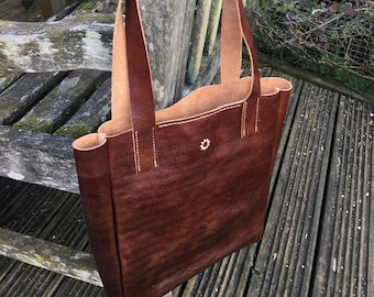 Leather Tote Bag Pattern - PDF Pattern - DIY - Leathercraft Pattern - Leather Bag - Digital Pattern - Small Leather Tote Bag