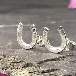 Silver Horseshoe Studs UK,