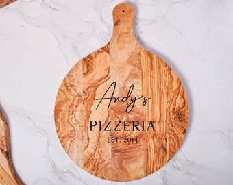 Personalised Olive Wood Pizza Board– Custom Rustic Gift ideal for Father's Day, Anniversary, Wedding, Christmas, New Home etc.