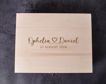 Personalised Wooden Memory Box – A Custom Keepsake Box Gift - Heart Design - for Wedding Couples, an anniversary, Newlyweds - 3 Size Options