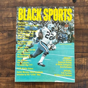 Vintage October 1971 Black Sports Magazine - Volume 1, Number 6 (Bob Hayes, Dallas Cowboys); Jim Gilliam