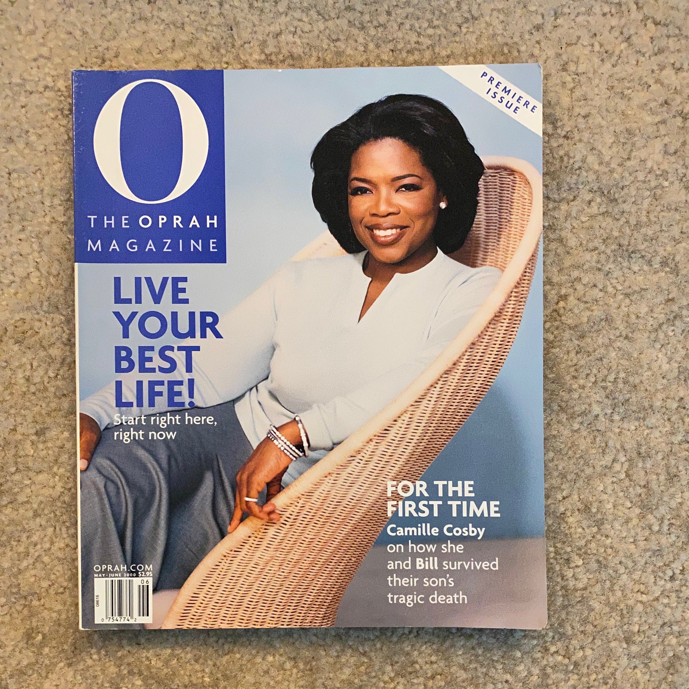 O magazine. Опра Уинфри обложка Вог. Журнал опры Уинфри. The Oprah Winfrey books обложка. Книжный клуб опры Уинфри.