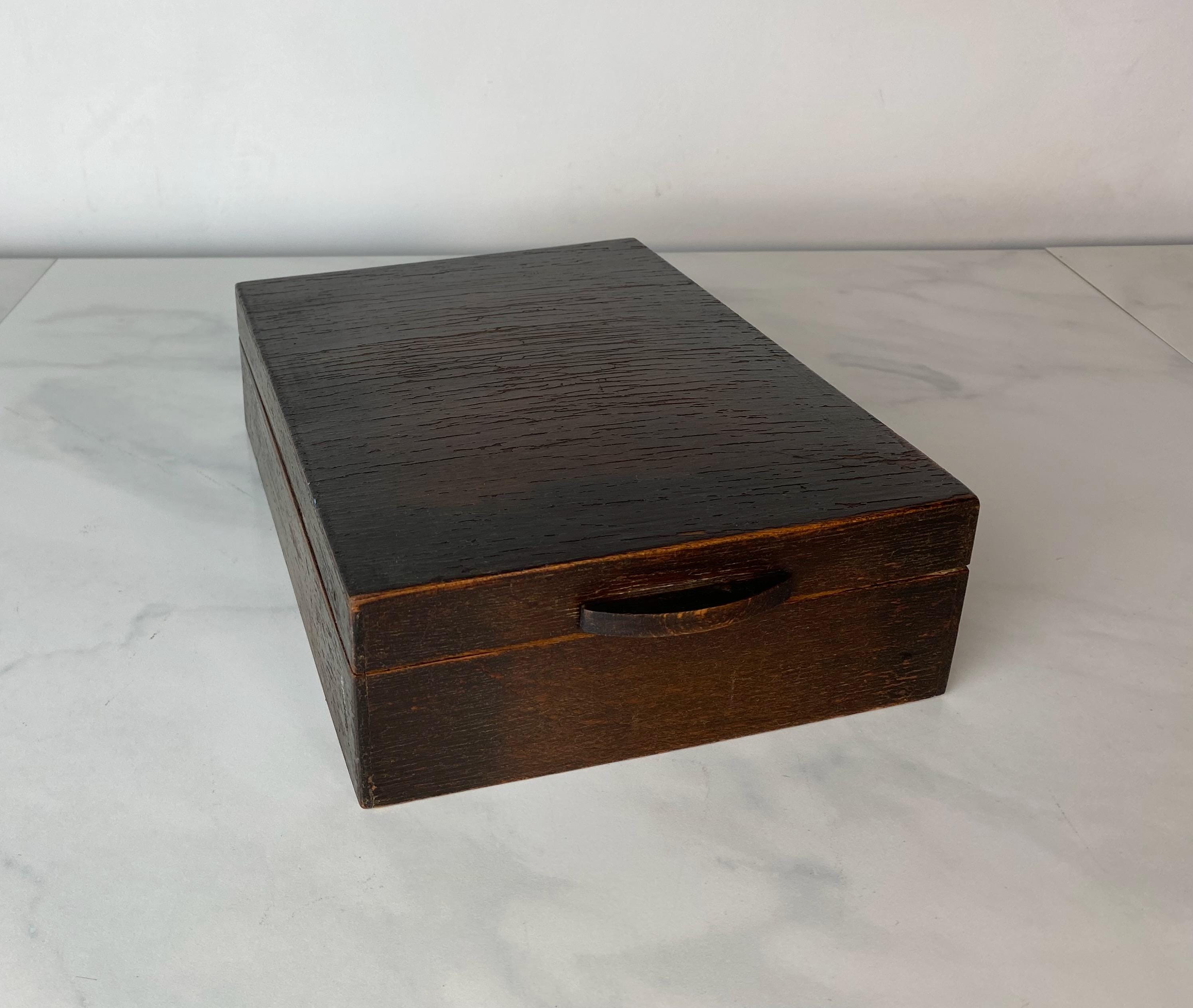 Scatola/cofanetto antico. Deposito, anni '40, riordino, metà del secolo, Paesi Bassi 1940 anni '40.