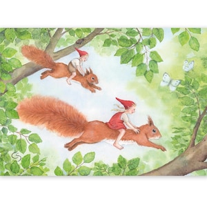 Postkarte Wichtel mit Eichhörnchen