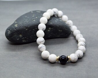 White Howlite and Black Onyx Bracelet, Third Eye Chakra Bracelet, Crystal Balance Healing Bracelet, Yoga Meditation Bracelet