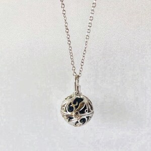 Aromatherapy Diffuser Necklace: Silver Locket with Chakra Lava Rocks