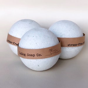 stress-free BOMB: eucalyptus spearmint bath bomb