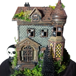 Handmade Pedestal Style Light Up Haunted House Halloween Tabletop Decor