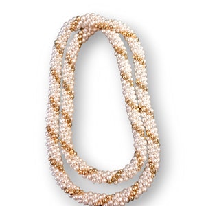 Vintage Long Pearl and Gold Twisted Rope Beaded Necklace