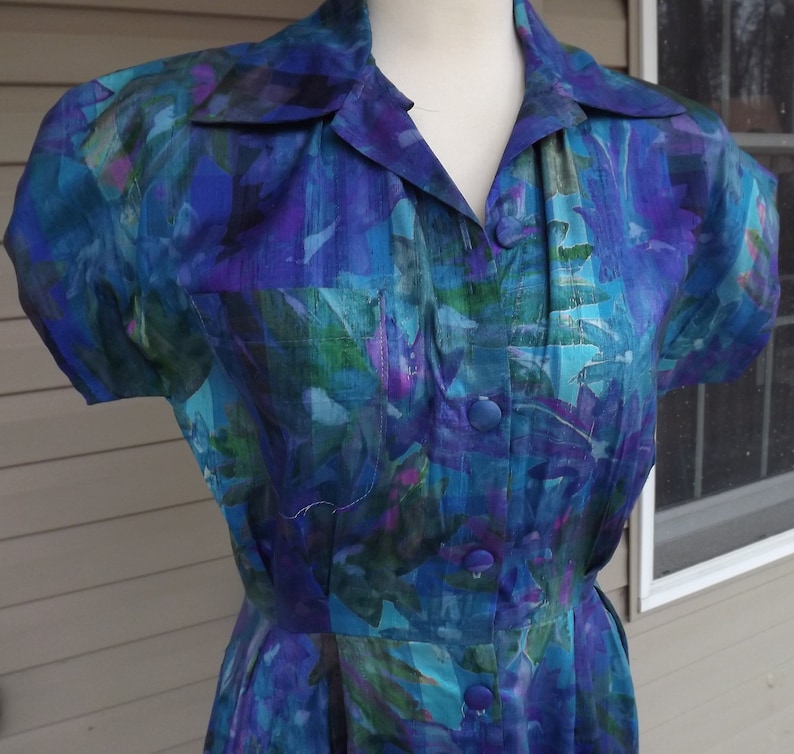 circa 1960 watercolor print silk dress 40-26-39
