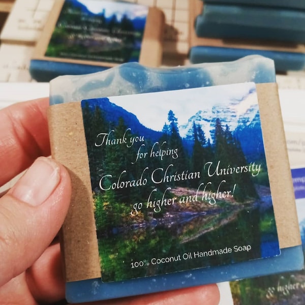 Set of 10 PCS - Colorado Wedding Favors, Handmade 100% Coconut Oil Soap Favors, Personalized, Destination Colorado Custom Wedding Favors