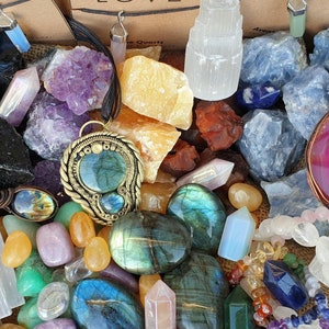 Crystal Mystery box, Crystal bundle, Ethically sourced crystals, Witchy mystery box, Jewellery mystery box, Mystery crystal box