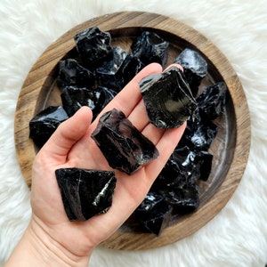 Raw Obsidian , Black Obsidian , Obsidian