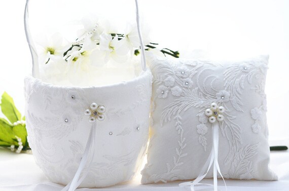 White Ring Bearer Pillow Flower Girl Basket Pillow Basket Etsy