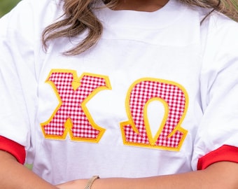 T-shirt rouge en jersey vichy sororité lettres grecques double couture/Chemise col rond en jersey avec surpiqûres le jour de l'enchère/lettres grecques sororité