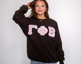 Sudadera con doble costura y letras griegas básicas de la hermandad Gamma Phi Beta / Sudadera con cuello redondo Gildan / Regalo personalizable para Big Little Family