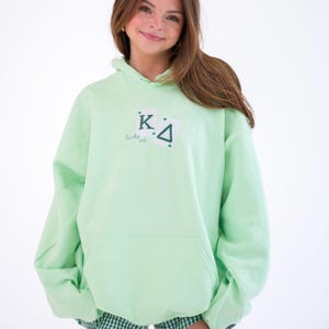 Kappa Delta Lucky Me Queen of Hearts Sorority Greek Letter Printed Gildan Hoodie Sweatshirt / Big Little Hooded Sweatshirts / College Gift