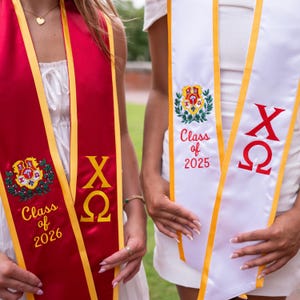 Chi Omega Sorority Crest Graduation Angled Stole Trim / Greek Stole with Graduating Class Year and Greek Letters / Senior Graduation Gift