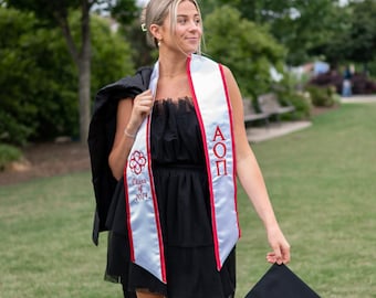 Alpha Omicron Pi Sorority Crest Graduation Angled Stole Trim / Greek Stole and Graduating Class Year Greek Letters / Senior Graduation Gift