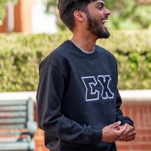 Basic Fraternity Chapter Greek Letter Sweatshirt / Gildan Crew Neck Embroidered Sweatshirt / Big Little Family Letter Stitched Sweatshirts