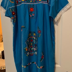 Puebla Mexican Dress in Beautiful Deep Sky Blue w/White Crocheted Lace Trim at Sleeve & Hem, 2XL, FREE SHIPPING!