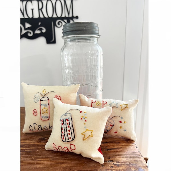 Primitive Mini Patriotic Hand Embroidery Pattern, All Three Designs Included, Snap Crackle Pop Designs to Stitch