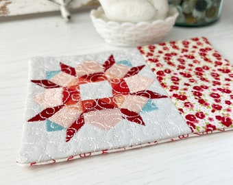 Barn Quilt Mug Rug ITH Embroidery Pattern: Farmhouse Quilter Gift (5x7, 6x10)