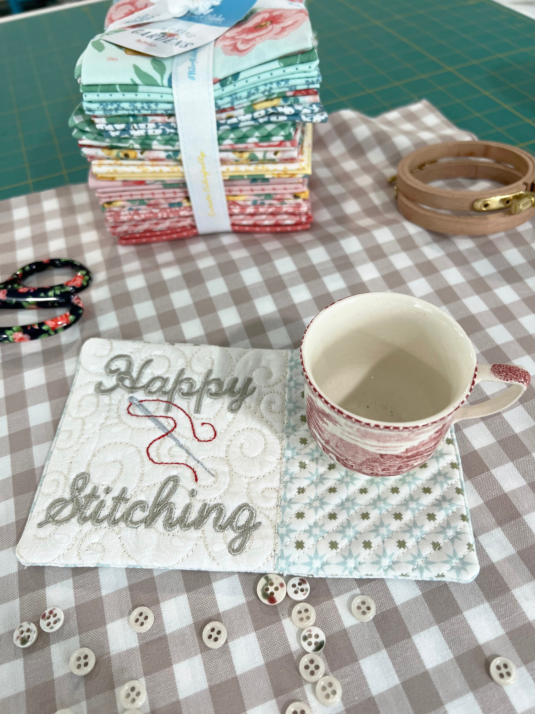 Happy Stitching Pattern Happy Stitching Mug Rug: ITH Machine Embroidery Pattern (5x7, 6x10) - Etsy