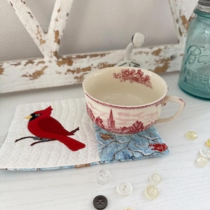 Winter Cardinal Mug Rug ITH Machine Embroidery Pattern (5x7, 6x10)