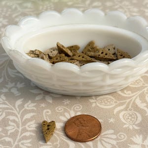 Vintage DeCuyper Tiny Narrow Heart Buttons, Handmade Stoneware Buttons, 1/4&quot; x 1/2&quot;, Two Colors, Set of Five Buttons
