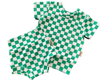 Green Retro Checkered Dudis Summer Lounge Set, Handmade Kids Tee and Shorts Set, Summer outfit, Newborn Clothes, Toddler Fashion Outfit