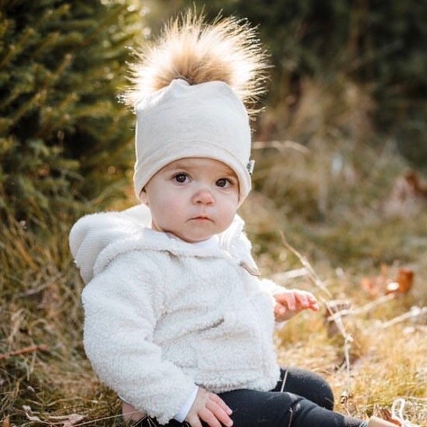 Heather Oatmeal fausse fourrure pompon bonnet et infini écharpe ensemble, hiver automne chapeau et boucle écharpe, bébé, enfant en bas âge, bébé mignon Slouchy