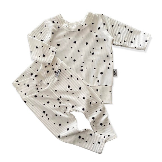 My Lucky Stars on White Rib Dudis Lounge Set Baby Sweatshirt Handmade Kids Sweater and Pants Set Holiday Kids Sweatshirt Christmas Baby Etsy Ireland