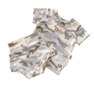 Blue Camouflage Dudis Summer Lounge Set, Handmade Kids Tee and Shorts Set, Summer holiday outfit, Newborn Clothes, Gift Toddler Fashion