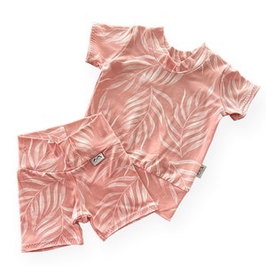 Pink Pampas Dudis Biker Shorts Lounge Set, Handmade Kids Tee and Shorts,  Newborn Clothes, Baby Girl Summer Beach Outfit, Summer Birthday