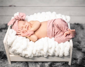 White Hearts on Dusty Rose Ribbed Leggings and/or Headband, Preemie Girl Clothes, Newborn Coming Home Outfit, Cute Toddler Pants