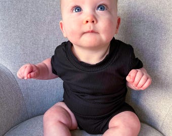 Black Rib Dudis Summer Lounge Set, Handmade Kids Tee and Shorts Set, Summer Holiday, Baby Yoga, Newborn Clothes, Baby gift Toddler Fashion
